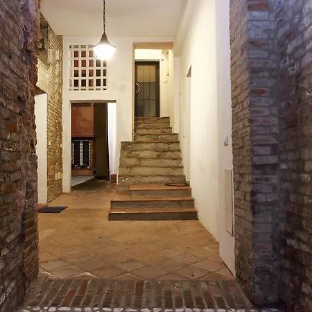 Studio With Private Hammam Apartamento Ferrara